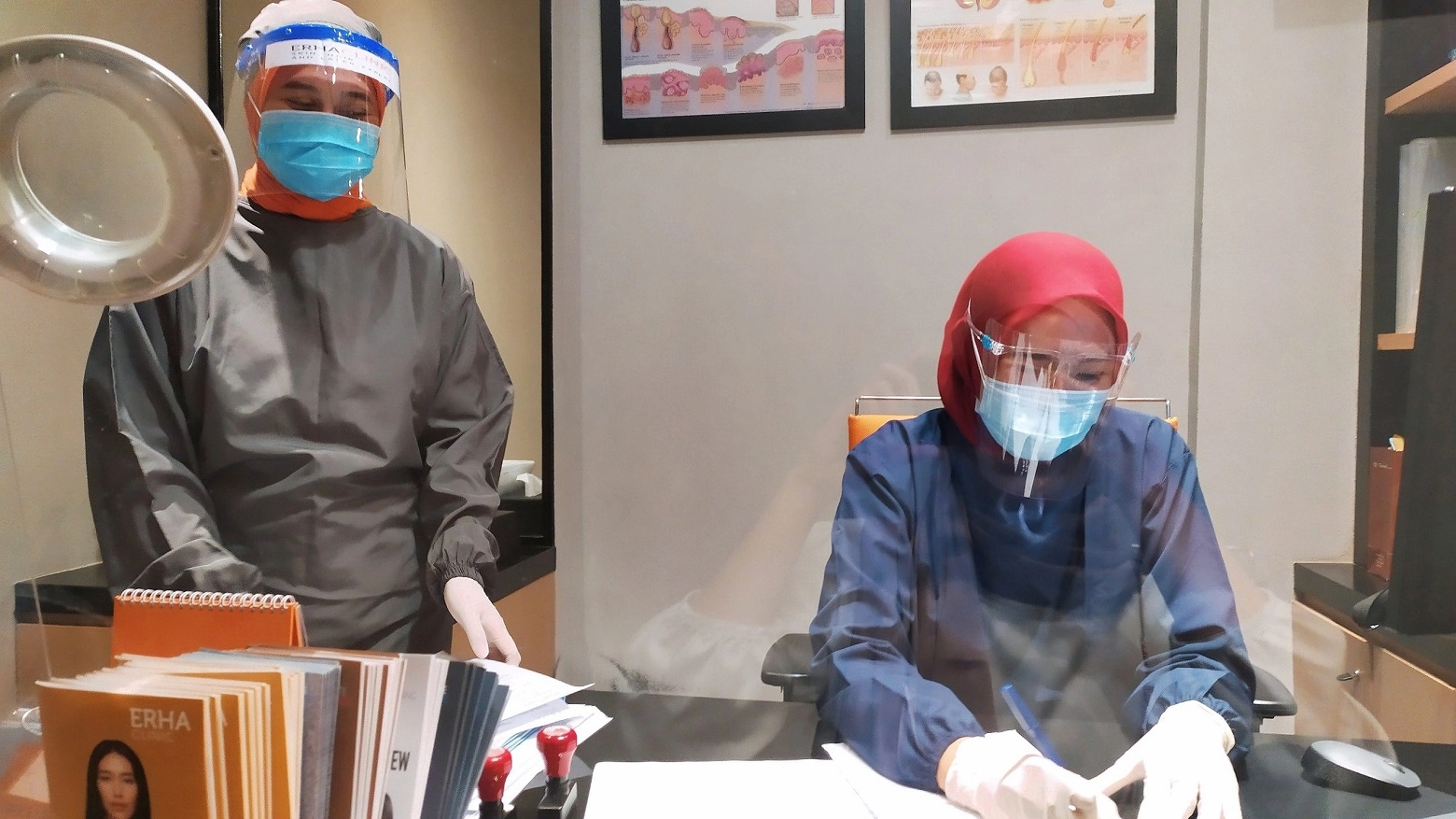 Dokter spesialis kulit